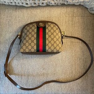 **Fashion inspired purse **